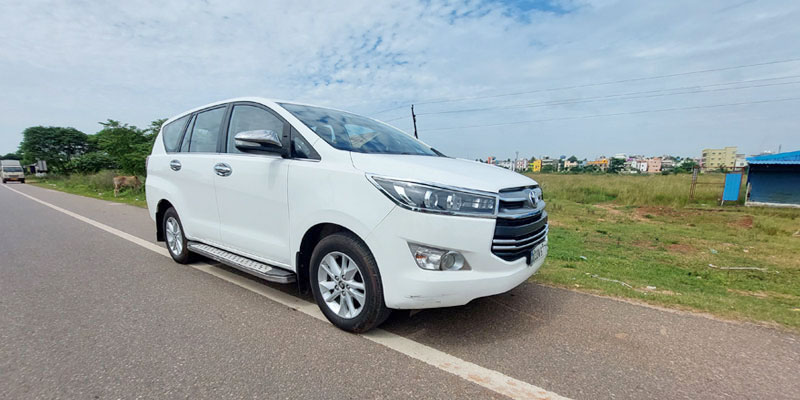 Innova Crysta